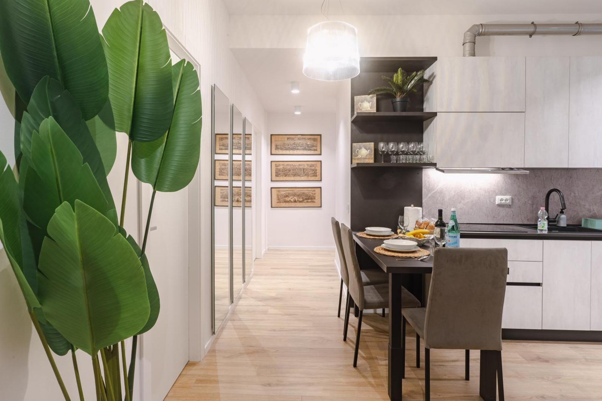 Bright & Modern 4 Bedrooms In Center Apartamento