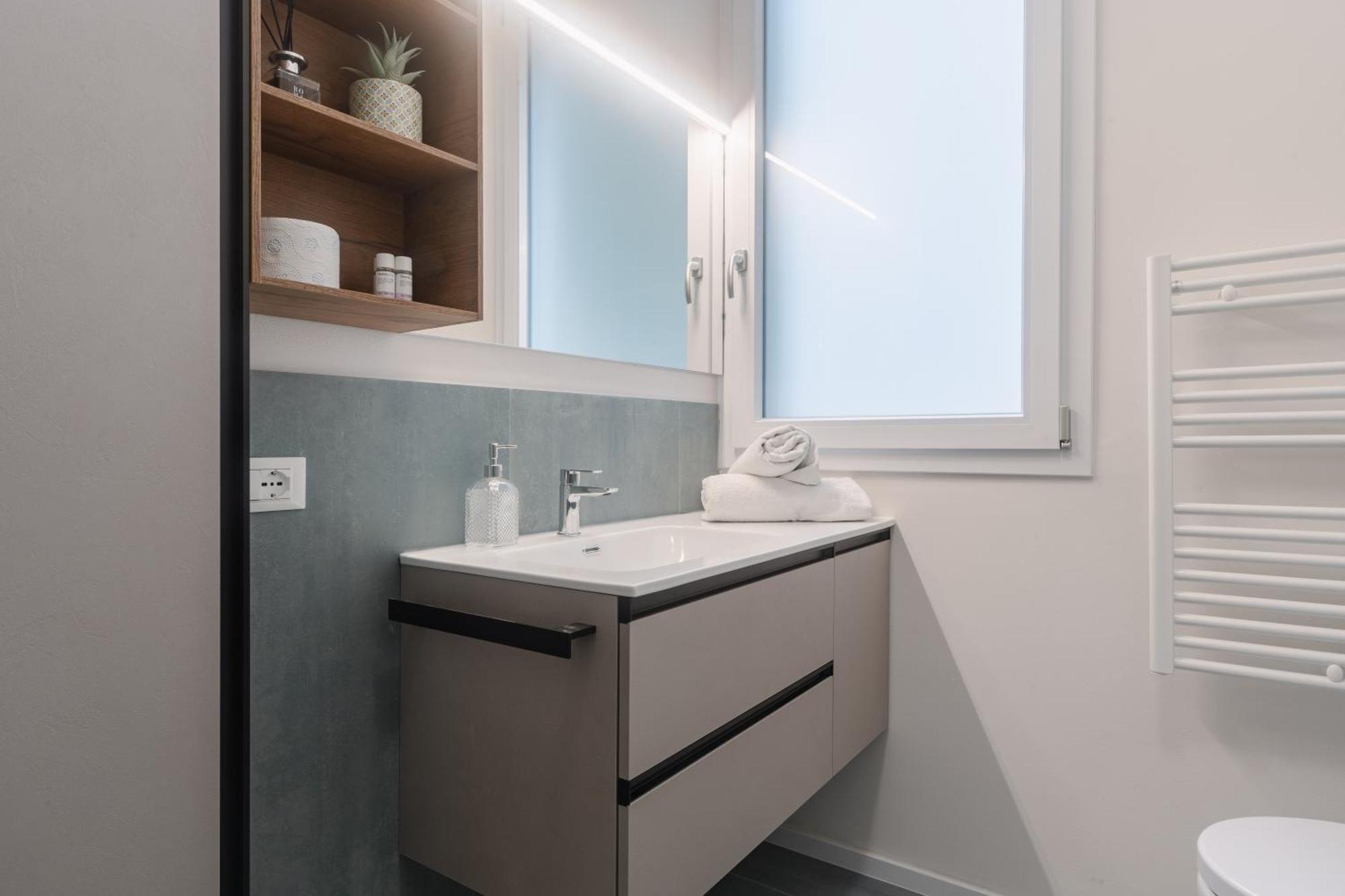 Apartamento Bright & Modern 4 Bedrooms In Center Florença