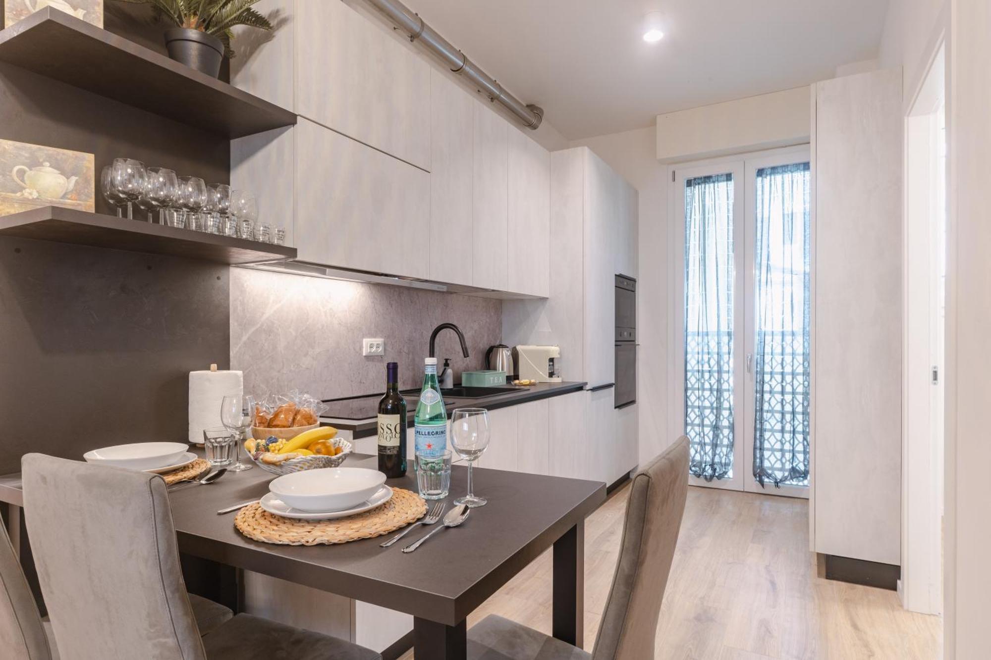 Apartamento Bright & Modern 4 Bedrooms In Center *